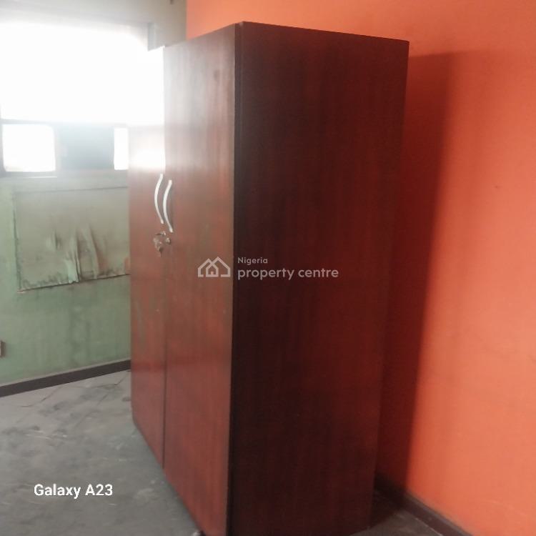 3 Bedroom Flat, Eric Moore, Surulere, Lagos, Flat / Apartment for Rent