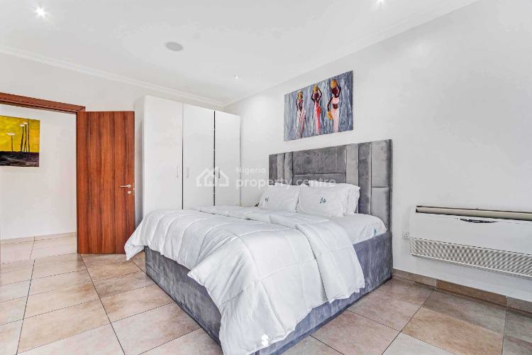 Luxury Olive 3 Bedroom Apartment, Lekki Phase 1, Lekki, Lagos, Flat / Apartment Short Let