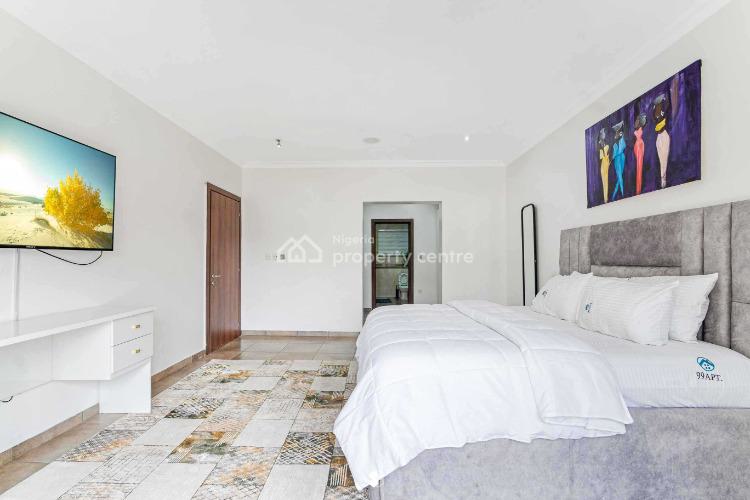 Luxury Olive 3 Bedroom Apartment, Lekki Phase 1, Lekki, Lagos, Flat / Apartment Short Let