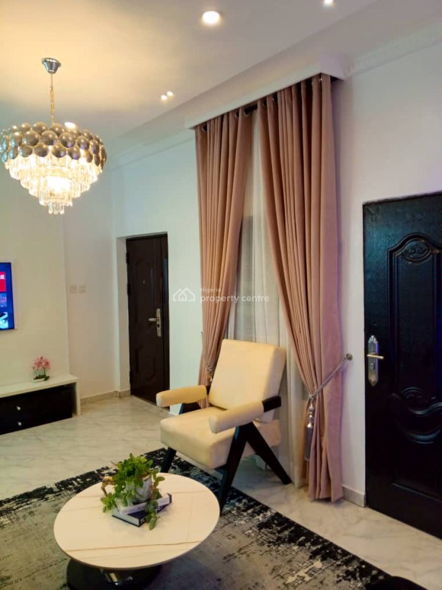 2 Bedrooms Serviced Apartment, Agbaoku Estate, Opebi, Ikeja, Lagos, Flat / Apartment Short Let