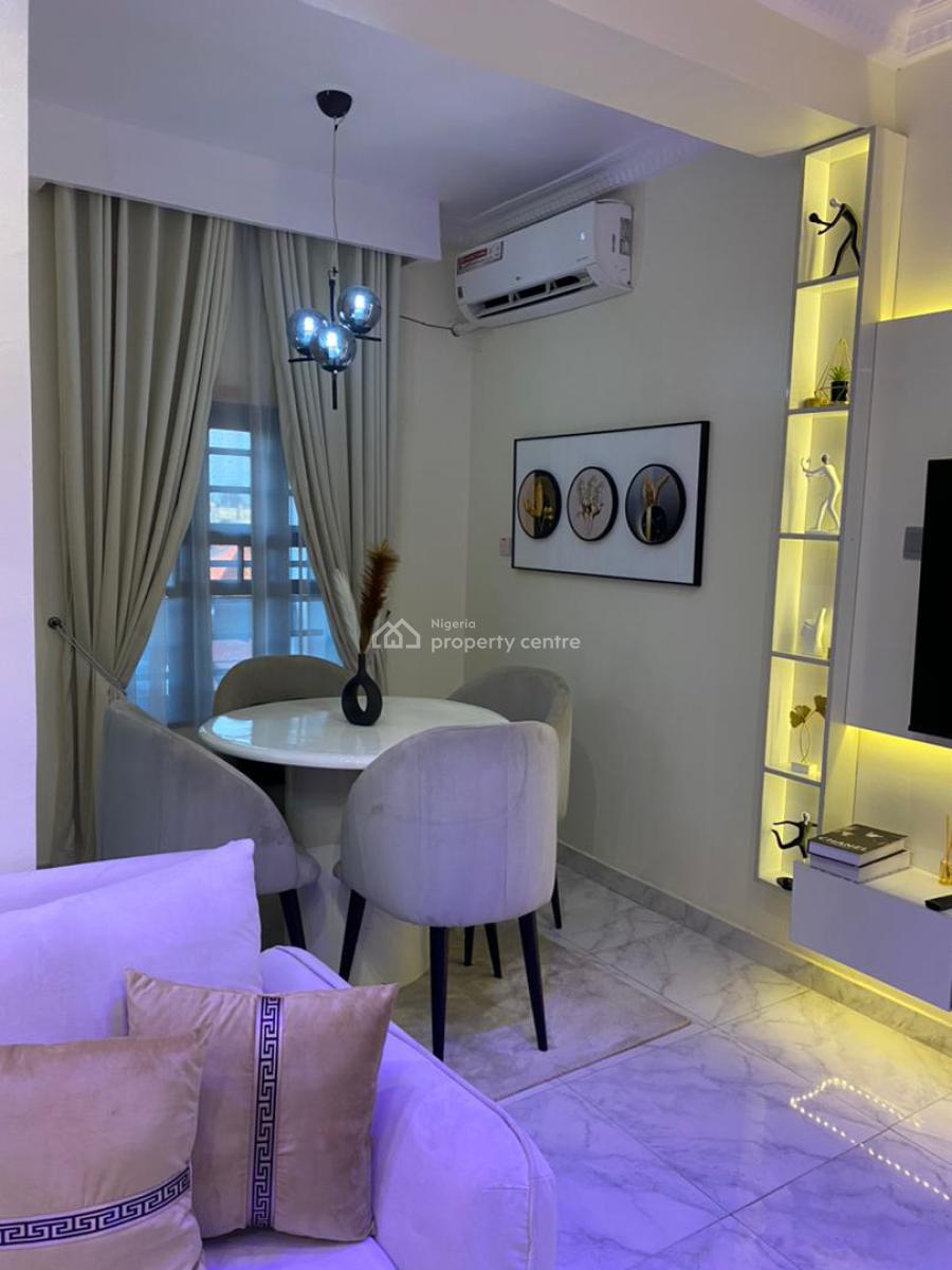 2 Bedrooms Serviced Apartment, Agbaoku Estate, Opebi, Ikeja, Lagos, Flat / Apartment Short Let