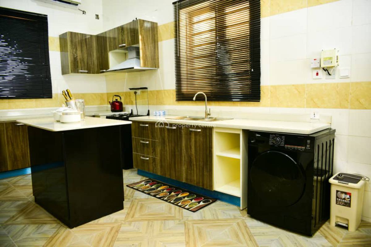4 Bedroom Luxury Serviced Duplex, Agbaoku Estate, Opebi, Ikeja, Lagos, House Short Let