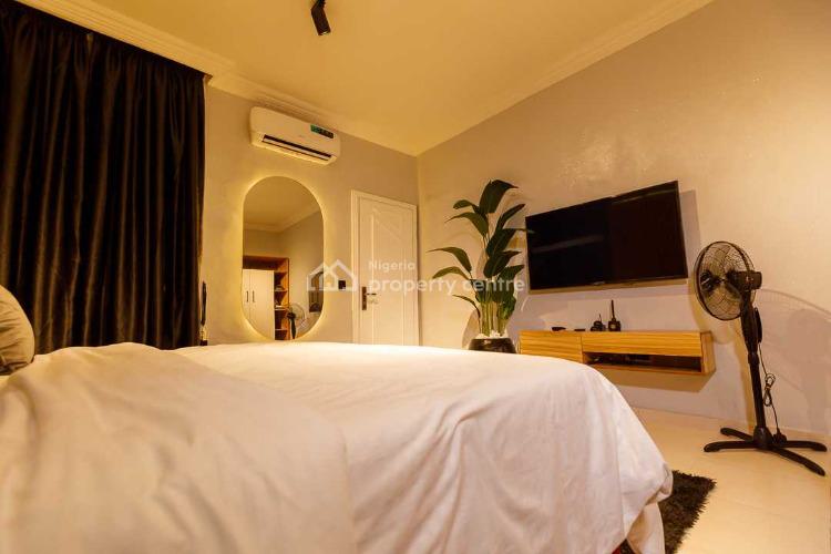 The New and Stylish 1,2 Bedroom, Lekki Phase 1, Lekki, Lagos, Flat / Apartment Short Let