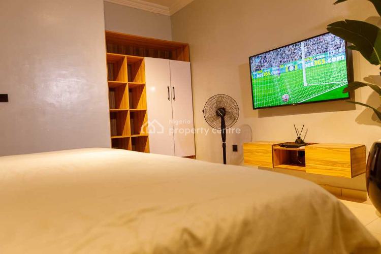 The New and Stylish 1,2 Bedroom, Lekki Phase 1, Lekki, Lagos, Flat / Apartment Short Let