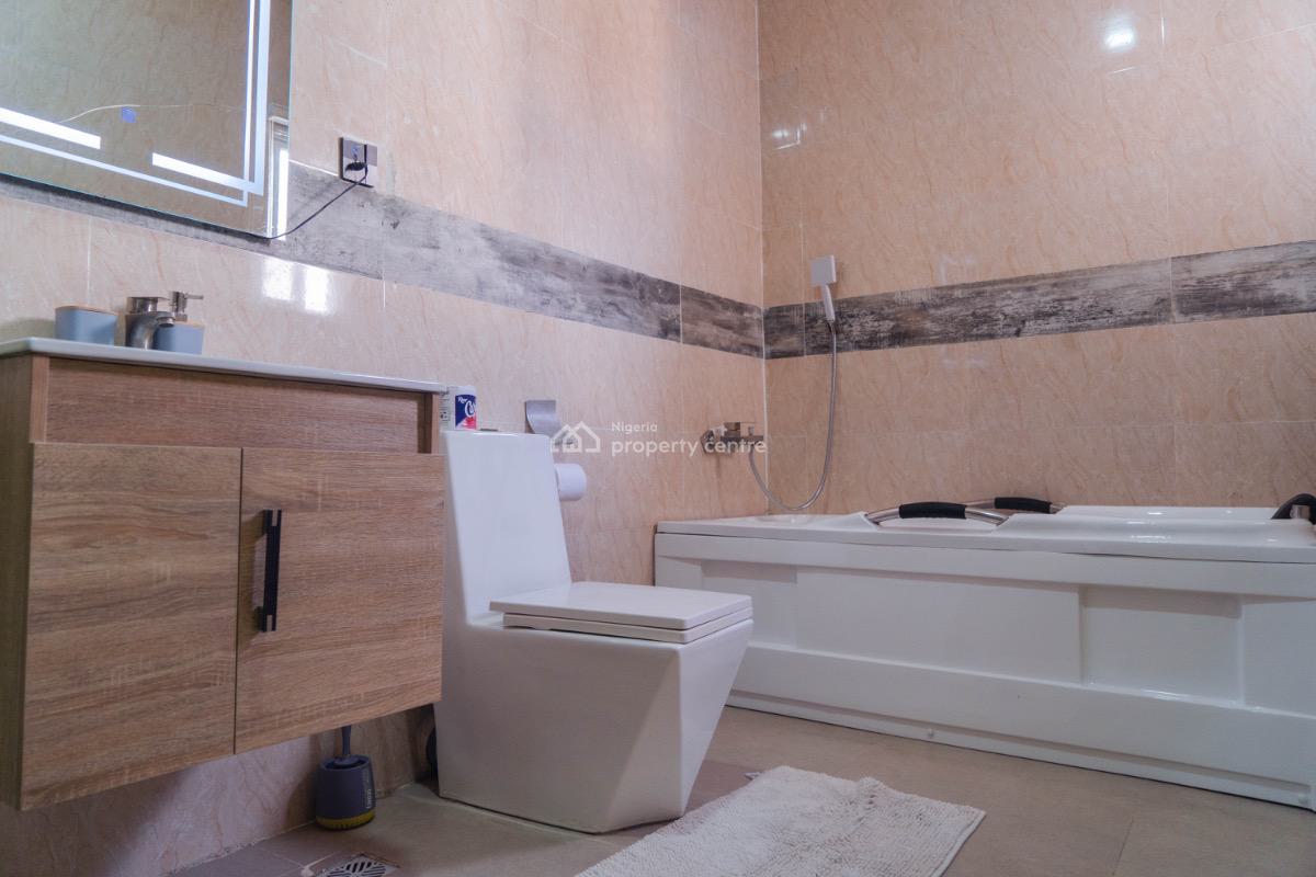 Luxury 4 Bedrooms Duplex in a Family Friendly Estate, Lekki, Lagos, House Short Let