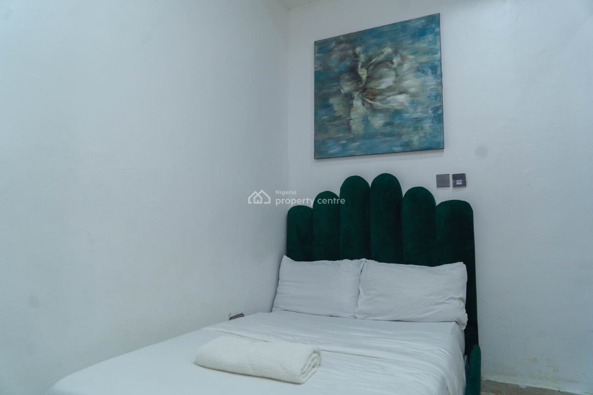 Luxury 4 Bedrooms Duplex in a Family Friendly Estate, Lekki, Lagos, House Short Let