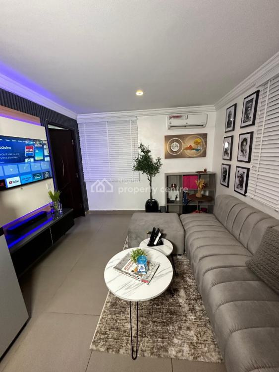 Cozy 1 Bedroom Mini Flat, 8 Coronation Avenue, Oniru, Victoria Island (vi), Lagos, Mini Flat (room and Parlour) Short Let