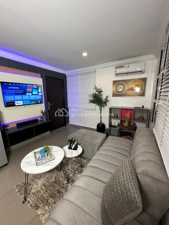 Cozy 1 Bedroom Mini Flat, 8 Coronation Avenue, Oniru, Victoria Island (vi), Lagos, Mini Flat (room and Parlour) Short Let