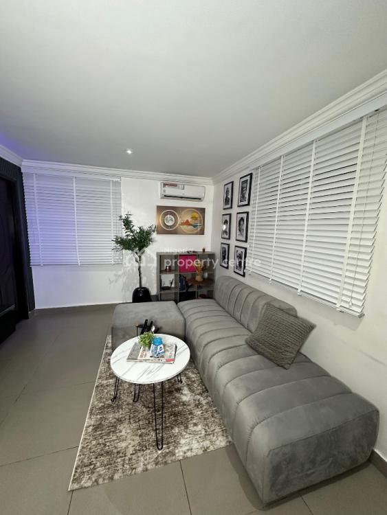 Cozy 1 Bedroom Mini Flat, 8 Coronation Avenue, Oniru, Victoria Island (vi), Lagos, Mini Flat (room and Parlour) Short Let