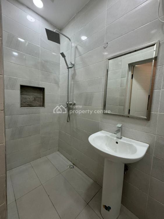 Boys Quarter (bq) in a Duplex in Serviced Estate, No Kitchen, Cromwell Court Estate Ii, Chevron Drive, Lekki, Lagos, Semi-detached Duplex for Rent