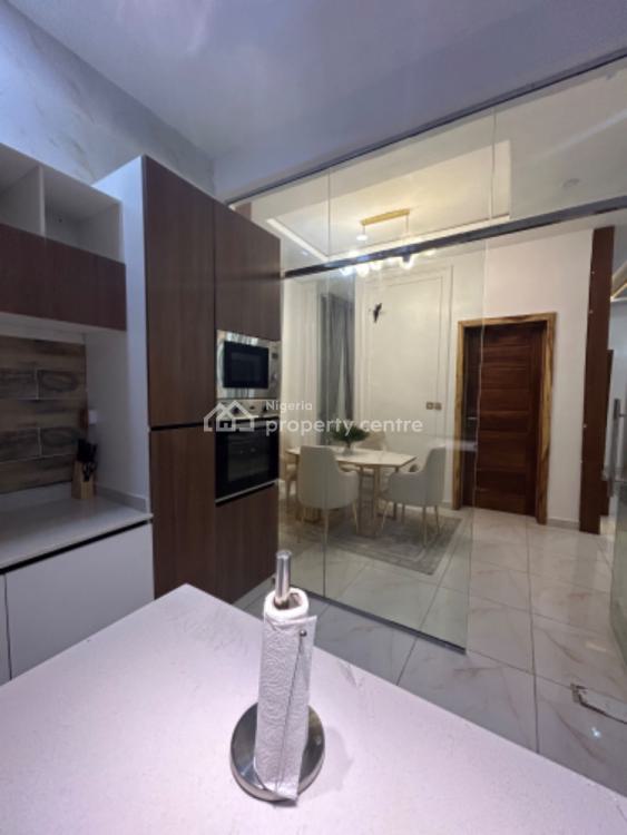 Luxurious 2 Bedrooms Apartment, John Okafor Street, Agungi, Lekki, Lagos, Flat / Apartment Short Let