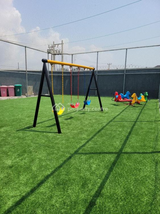 Lux 2 Bedrooms Apartment, Victoria Bay Extension 3, Ikate Elegushi, Lekki, Lagos, Flat / Apartment Short Let