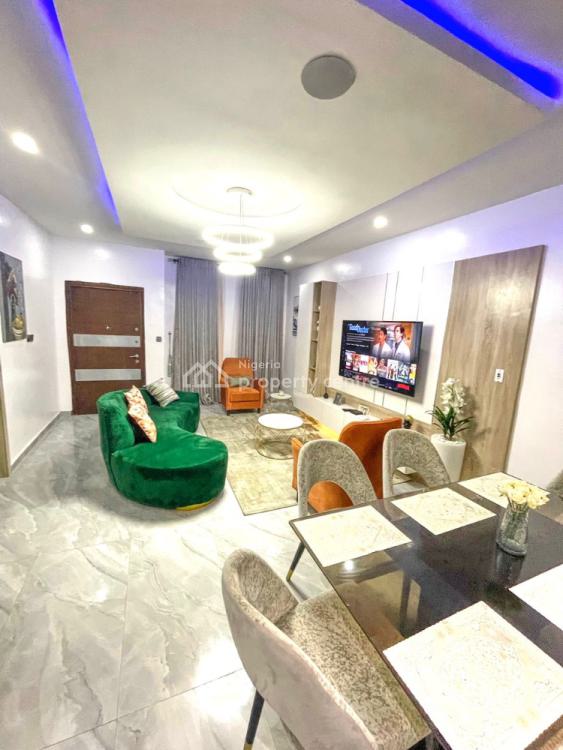 Lux 2 Bedrooms Apartment, Victoria Bay Extension 3, Ikate Elegushi, Lekki, Lagos, Flat / Apartment Short Let