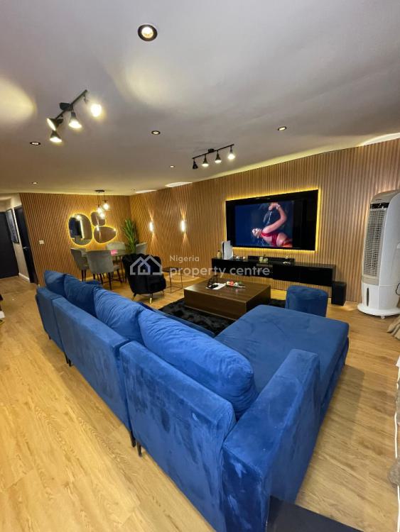 Luxurious 2 Bedrooms, 18 Ogidi Crescent, Lekki Phase 1, Lekki, Lagos, Flat / Apartment Short Let