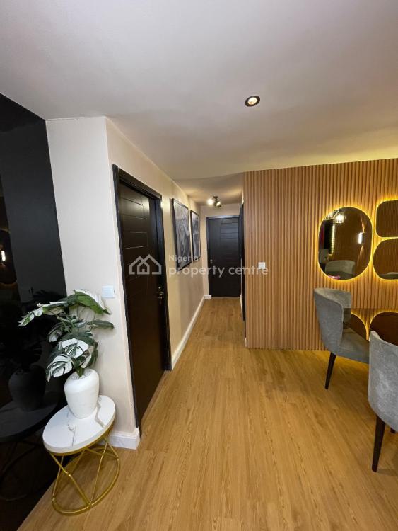 Luxurious 2 Bedrooms, 18 Ogidi Crescent, Lekki Phase 1, Lekki, Lagos, Flat / Apartment Short Let
