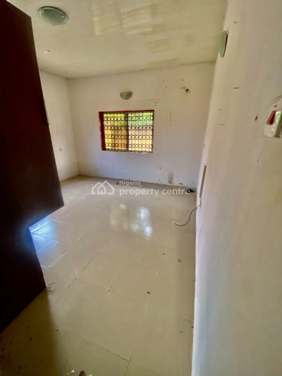 Standard 3 Bedrooms Flat at Ogombo Close Abraham Adesanya, Abraham Adesanya Road  Very Close to Abraham Adesanya Estate, Ogombo, Ajah, Lagos, Flat / Apartment for Rent