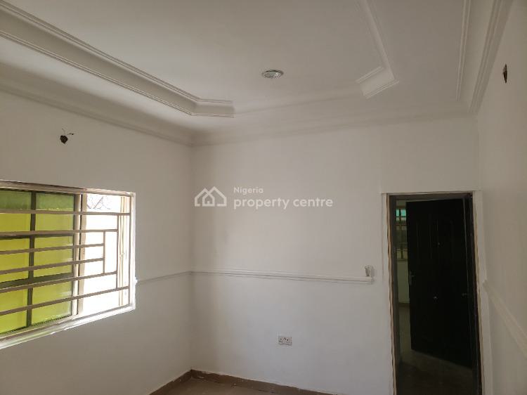 For Rent Standard 1 Bedroom Flat, Fynefield Filling Station, Apo