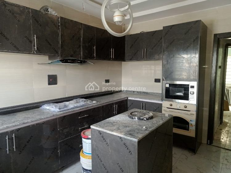 For Sale Luxury 4 Bedrooms Duplex, Ring Road Gra, Adeoyo, Challenge