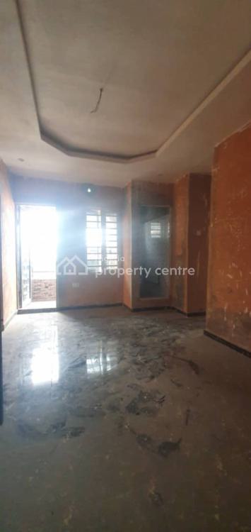 New 2 Bedroom Flat + Balcony (up), Alagomeji, Yaba, Lagos, Flat / Apartment for Rent