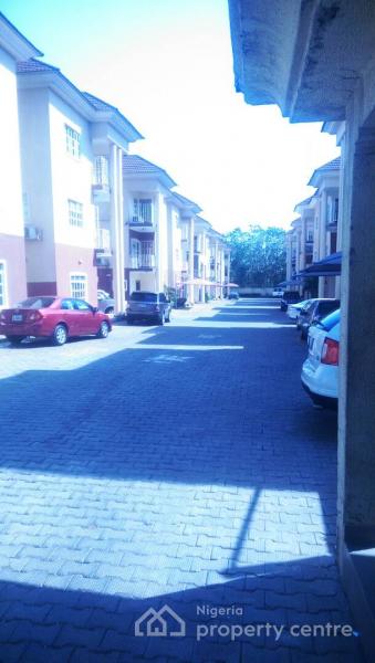 Spaciously Built, Serviced & Luxury Finished 4 Bedroom Terrace + Bq in an Estate( Bonanza Offer), Off Obafemi Awolowo Way, Jabi, Abuja, Terraced Duplex for Rent