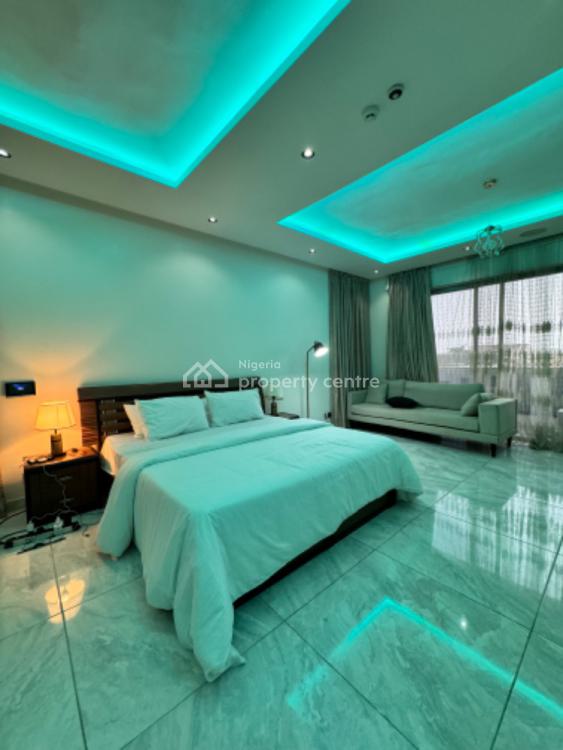 Luxurious 4 Bedroom with a Cinema and Swimming Pool, Olarenwaju Ninalowo Crescent Off Kafayet Abdulrasak Street, Lekki Phase 1, Lekki, Lagos, Flat / Apartment Short Let