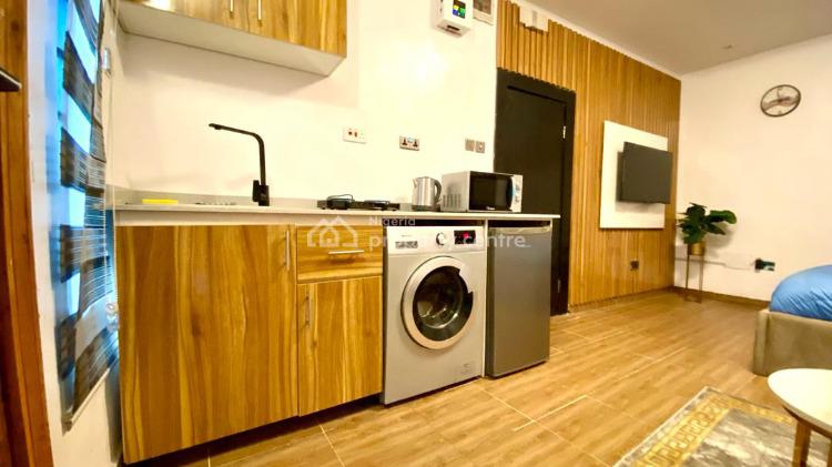 Spacious Studio - 1 Bed, Canal West Estate, Osapa, Lekki, Lagos, Self Contain (single Rooms) Short Let