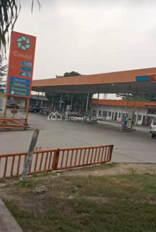 For Sale Filling St Mif Land At Eric Moore Road Surulere Lagos With 12