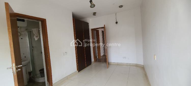 First Floor 2 Bedroom Apartment, Lekki Phase 1, Lekki, Lagos, Flat / Apartment for Rent