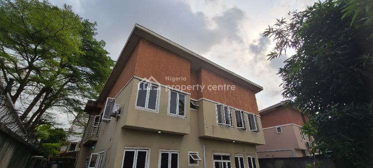 First Floor 2 Bedroom Apartment, Lekki Phase 1, Lekki, Lagos, Flat / Apartment for Rent