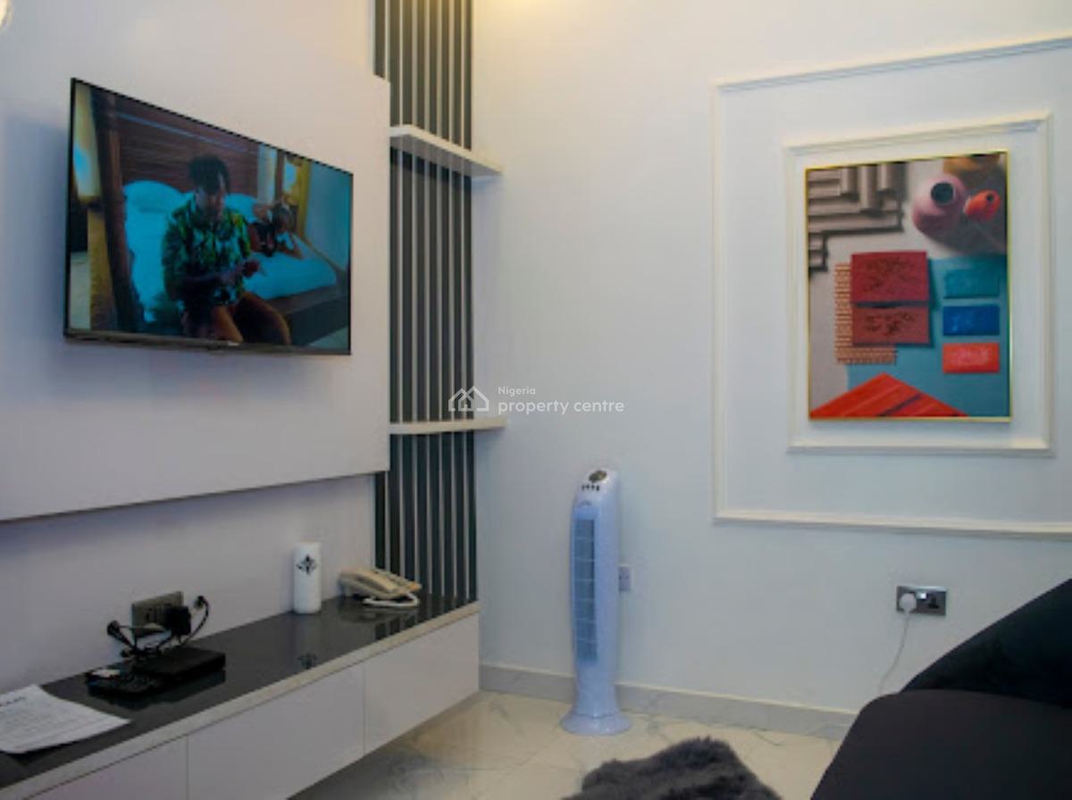 Luxury One Bedroom Ensuite  Apartment, 40, Akinyele Street, Aguda, Surulere, Lagos, Flat / Apartment Short Let