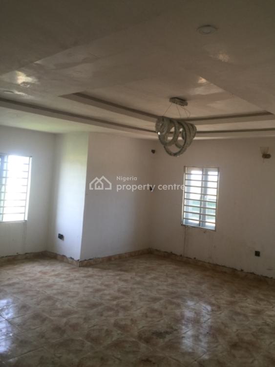 4 Bedroom  Flat Penthouse with Double Open Roof Balconies, Wale Alimi Estate Off Mopo-akinlade Road Opposite Atican Beach Resorts, Okun-ajah, Ajah, Lagos, Flat / Apartment for Rent