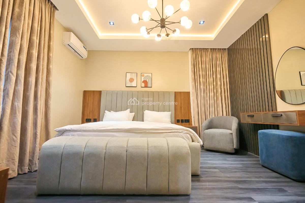 2 Bedroom, Ps5, Home + Acs on Solar & Inverter, Starlink, 2 Balconies, Wuye, Abuja, Flat / Apartment Short Let