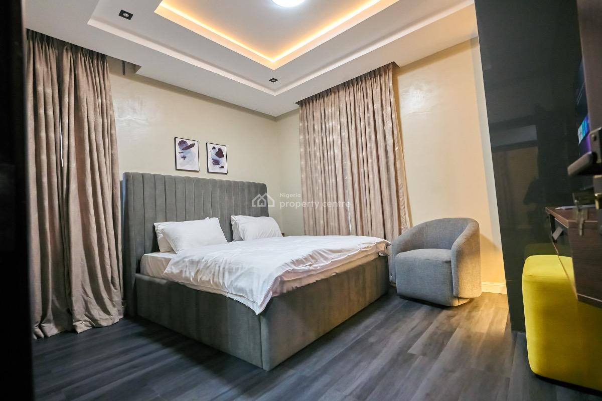 2 Bedroom, Ps5, Home + Acs on Solar & Inverter, Starlink, 2 Balconies, Wuye, Abuja, Flat / Apartment Short Let