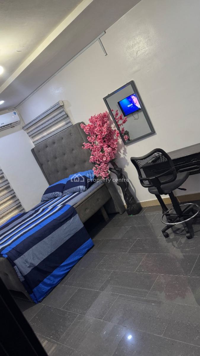 Furnished Shared Apartment, Canal West Estate, Osapa, Lekki, Lagos, Flat / Apartment Short Let