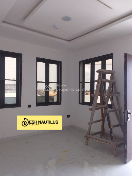 Luxury 5 Bedrooms Penthouse with Bq, Ajah, Lagos, Flat / Apartment for Sale