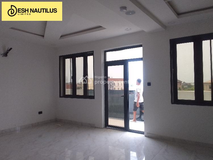 Luxury 5 Bedrooms Penthouse with Bq, Ajah, Lagos, Flat / Apartment for Sale