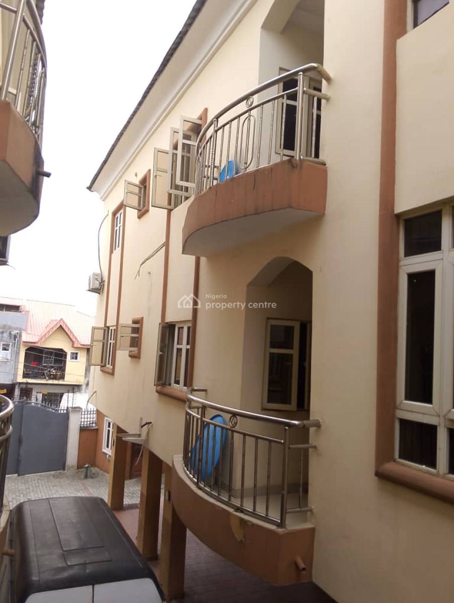 Tastefully Finished 3 Bedroom Serviced Apartment, Divine Home Estate By Thomas, Lekki, Lagos, Flat / Apartment for Rent