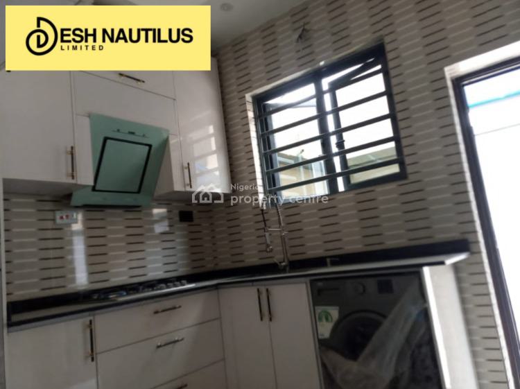 2 Bedrooms Terraced Duplex with Bq, Lekki Peninsula Scheme 2, Ajah, Lagos, Terraced Duplex for Sale