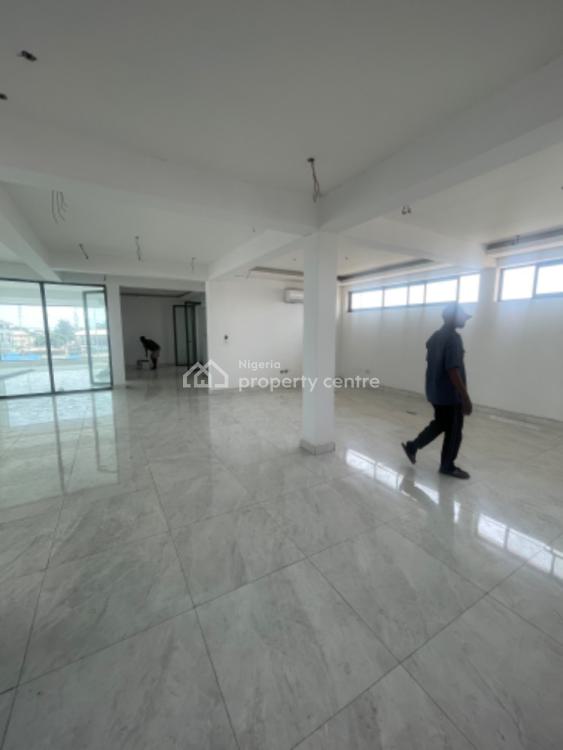 Commercial Building, Lekki Phase 1, Lekki, Lagos, Office Space for Sale