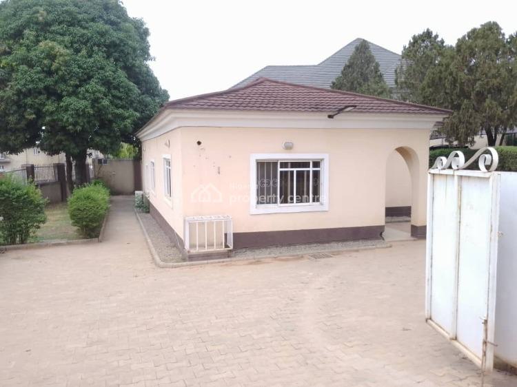 For Rent Exquisite 2 Bedrooms Bungalow, Katampe (Main), Katampe, Abuja