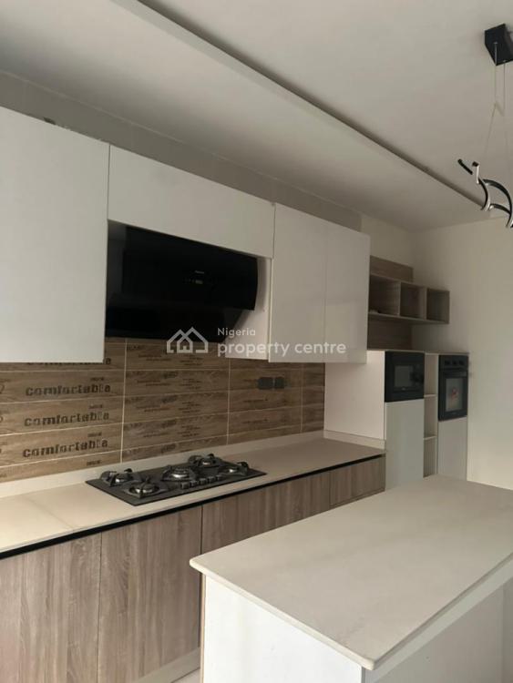 Chevron 5 Bedroom Luxurious Semi Detached Duplex, Chevron , Along Chevron Drive , Well Secured Estate with 24hours Light, Lekki Phase 2, Lekki, Lagos, Detached Duplex for Sale