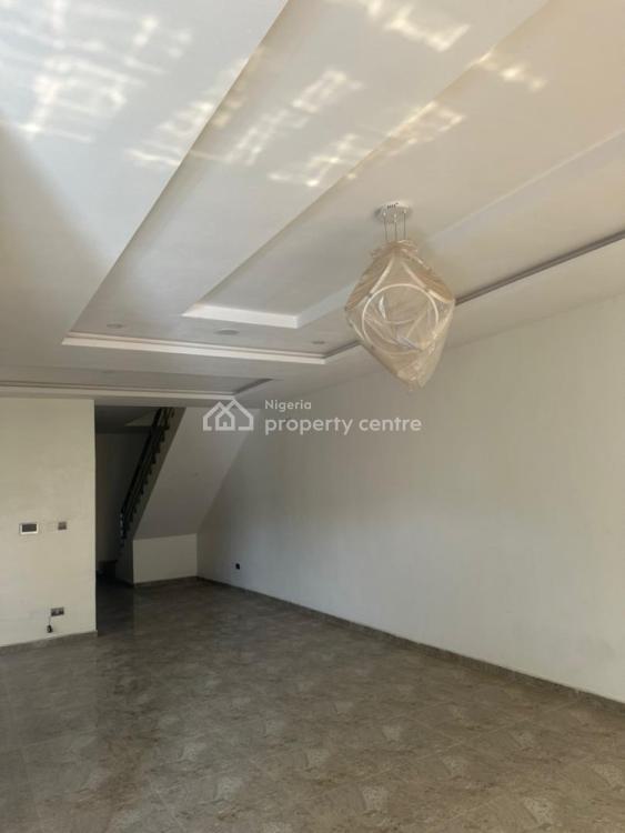 Chevron 5 Bedroom Luxurious Semi Detached Duplex, Chevron , Along Chevron Drive , Well Secured Estate with 24hours Light, Lekki Phase 2, Lekki, Lagos, Detached Duplex for Sale