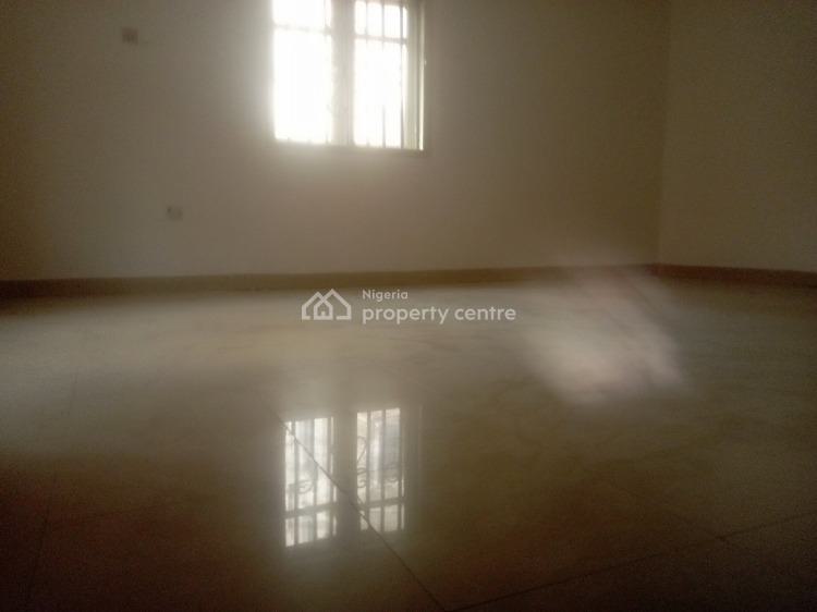 For Rent Ensuite Room In A Flat, Salem, Lekki, Lagos 1 Baths
