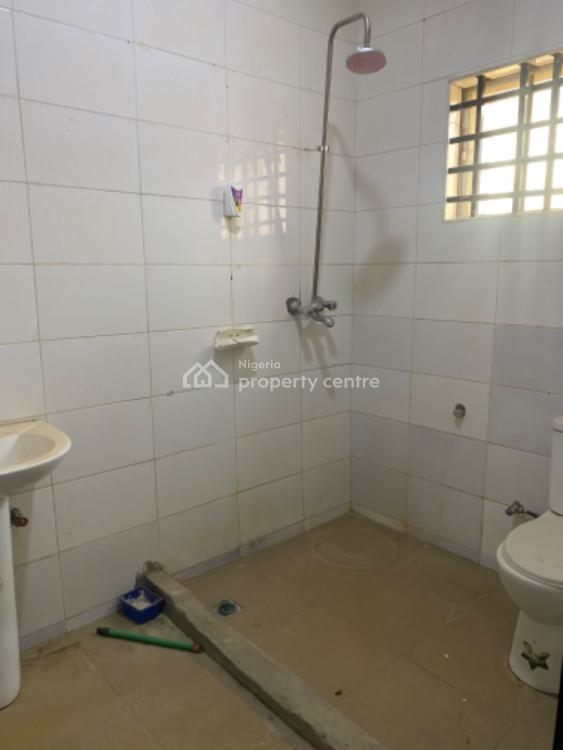 For Sale Luxury 3 Bedroom Flat With 1 Bq On A Distress Comes Wit Ac/ Gas Cooker, Katampe, Abuja