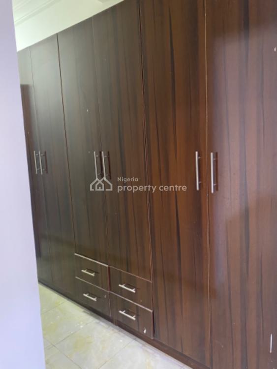 For Sale Luxury 3 Bedroom Flat With 1 Bq On A Distress Comes Wit Ac/ Gas Cooker, Katampe, Abuja