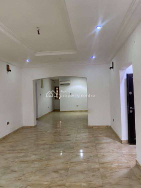 For Sale Luxury 3 Bedroom Flat With 1 Bq On A Distress Comes Wit Ac/ Gas Cooker, Katampe, Abuja