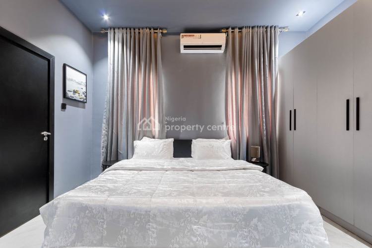 2 Bedrooms Apartment, Lekki Phase 1, Lekki, Lagos, Flat / Apartment Short Let