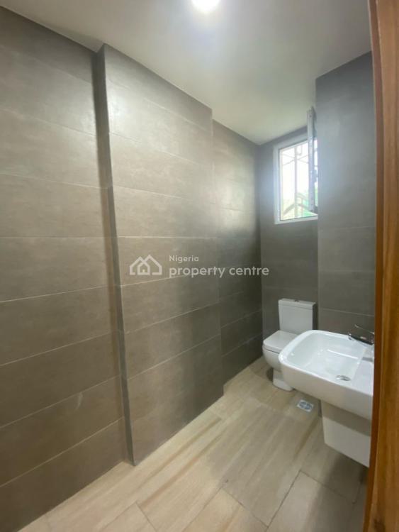 a Well Constructed 3 Bedroom Apartment with Communal Swimming Pool &bq, Central, Victoria Island (vi), Lagos, Flat / Apartment for Sale