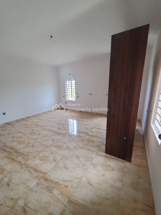 Fully Serviced Luxury 2 Bedrooms Apartment, Upstairs, Off Abraham Adesenya, Lekki Peninsula Scheme 2, Ajah, Lagos, Flat / Apartment for Rent