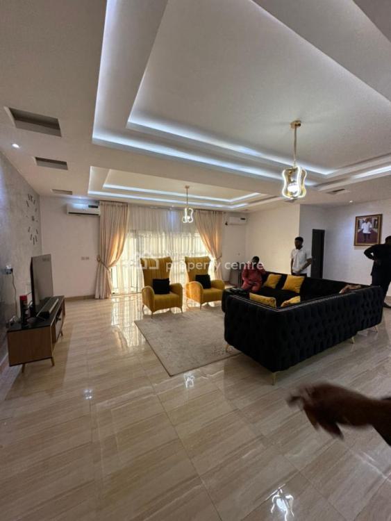 Beautifully Built 2 Bedrooms Apartment, Diplomatic Zone, Katampe Extension, Katampe, Abuja, Flat / Apartment for Rent